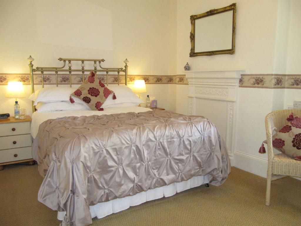 The Shirley Bed and Breakfast Torquay Værelse billede