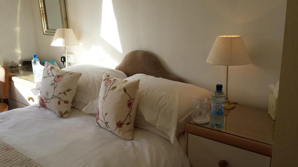 The Shirley Bed and Breakfast Torquay Værelse billede
